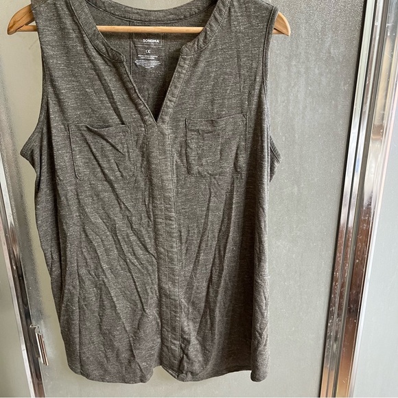 Sonoma - 2 tunic sleeveless tops - Picture 2 of 4